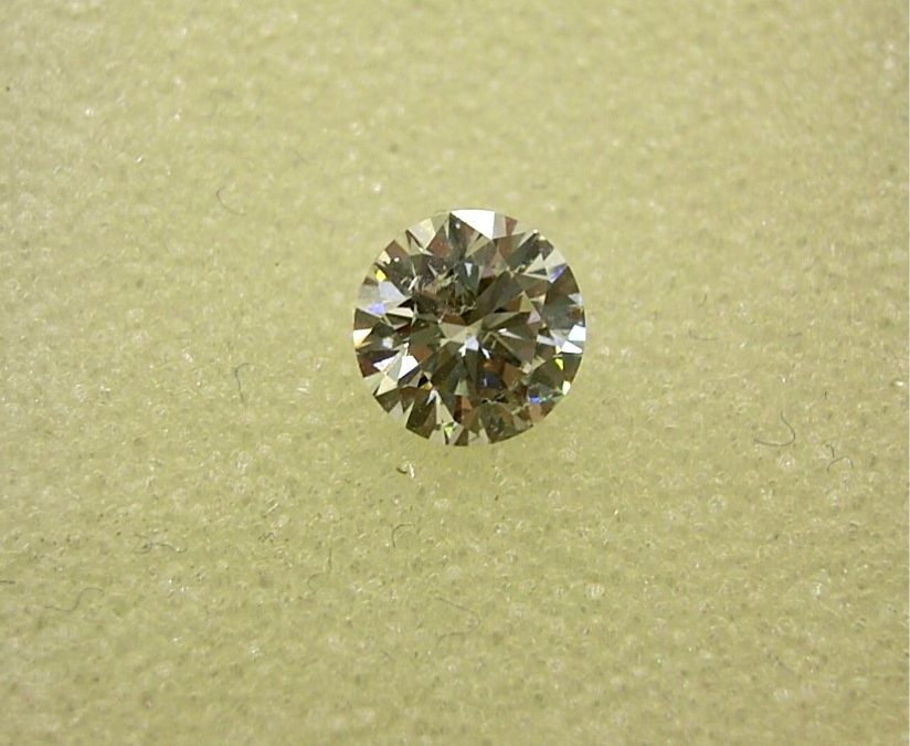 G32492 Brilliant Cut Diamond