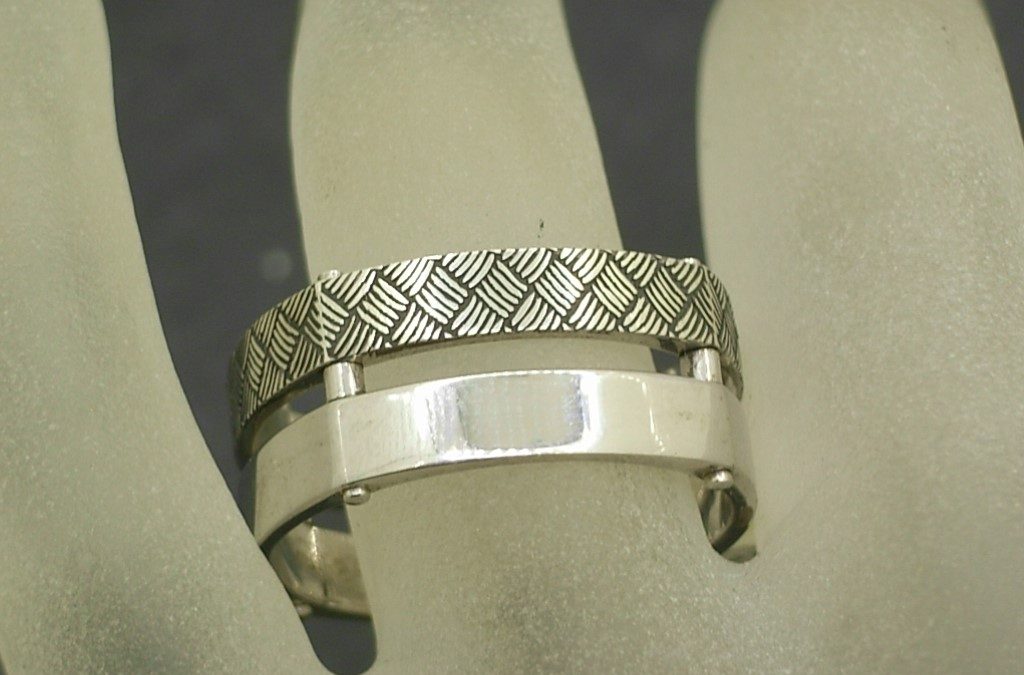 R11164 Double Ring