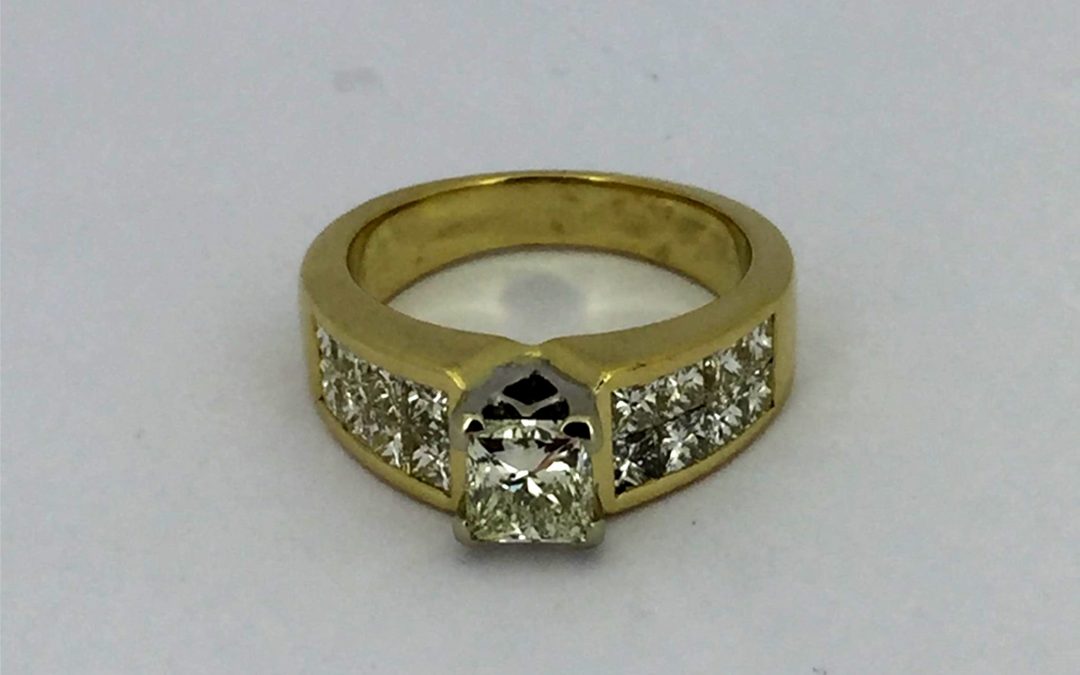 R11635 Diamond Ring