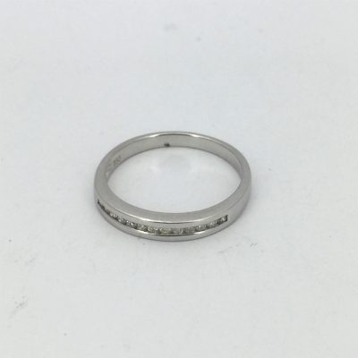 Channel Set Ring