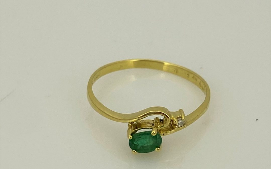 R11640 Emerald Ring