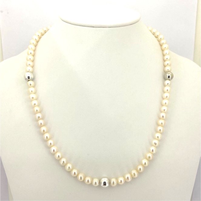 P1298 Pearl Necklace