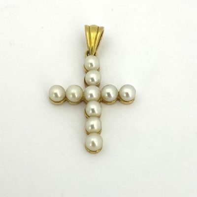 Akoya Pearl Cross